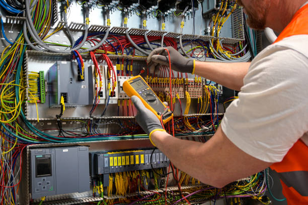 Best Licensed Electrician  in Hagerstown, IN