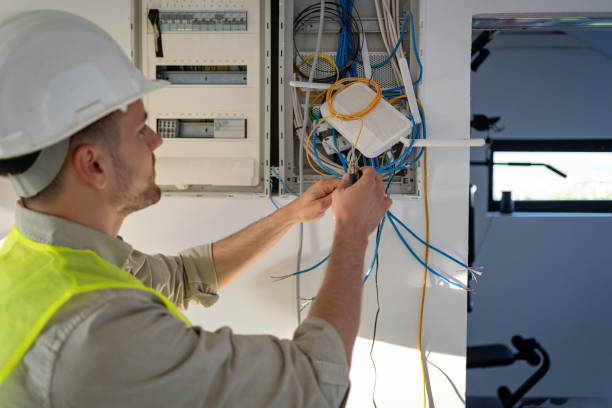 Best Licensed Electrician  in Hagerstown, IN